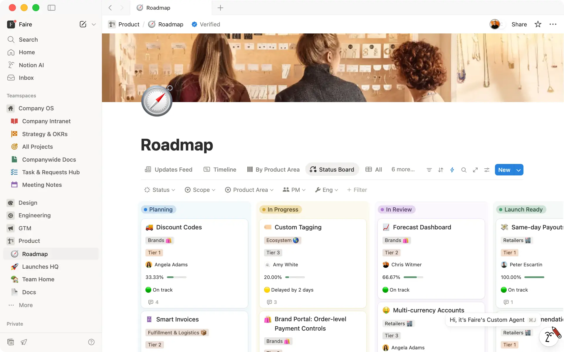 Do planejamento ao progresso em uma visualização conectada: contexto compartilhado, status em tempo real e os próximos passos, tudo em um roadmap do Notion